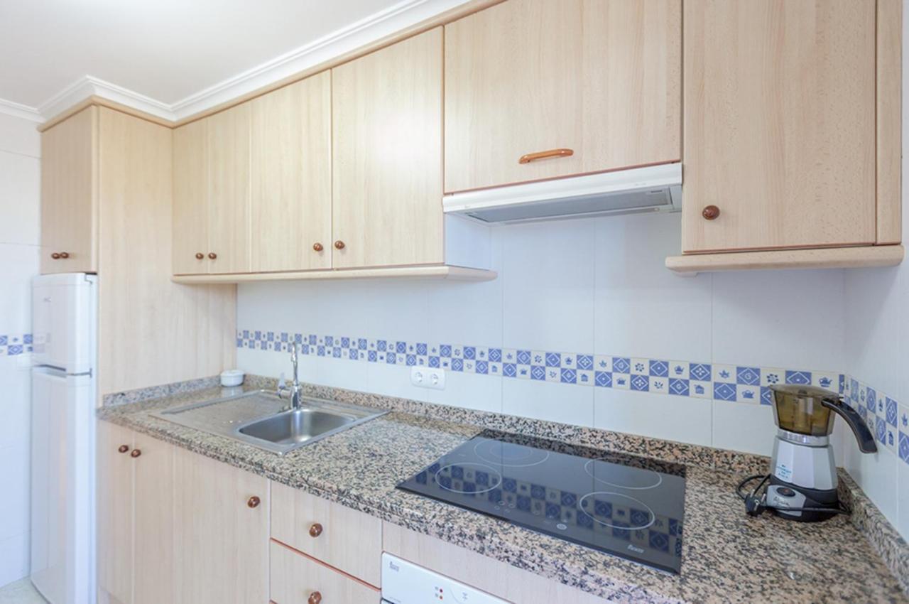 Villas Guzman - Apartamento Coral Beach カルプ エクステリア 写真
