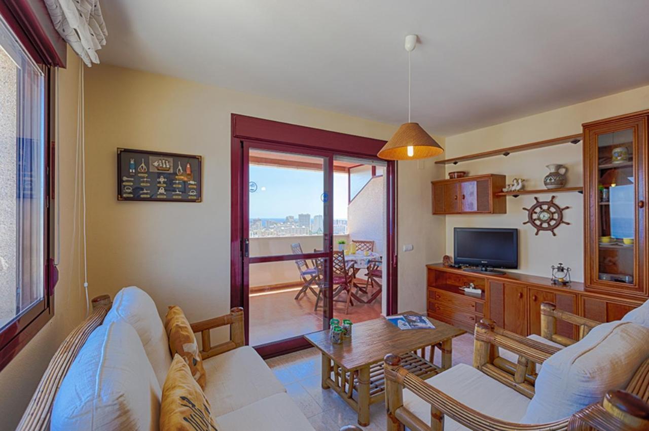 Villas Guzman - Apartamento Coral Beach カルプ エクステリア 写真